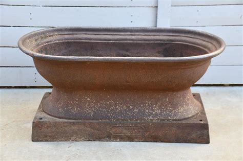 Waterin trough - We would like to show you a description here but the site won’t allow us.
